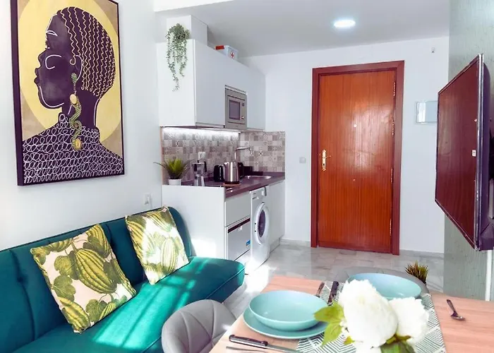 Con Terraza Y Jacuzzi Privado Centro Apartament Sewilla